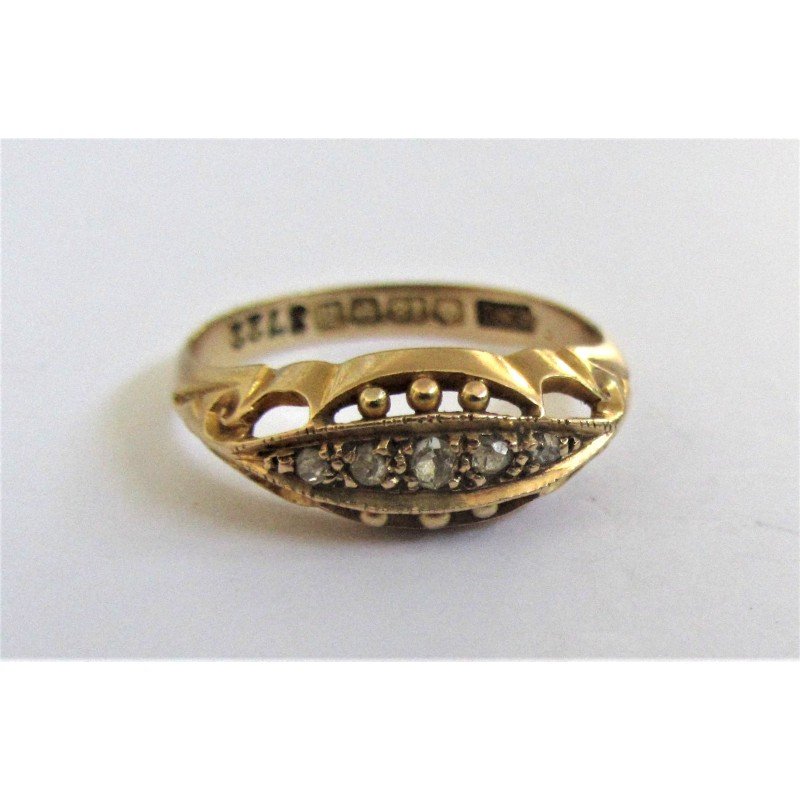 18k gold diamonds ring