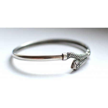 Vintage silver snake-design bracelet