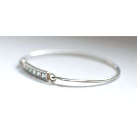 Silver bracelet with topaz