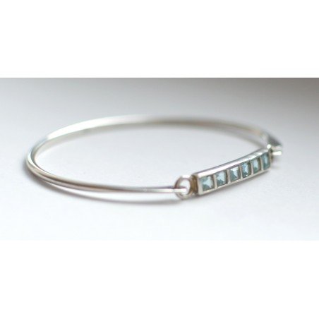 Silver bracelet with topaz