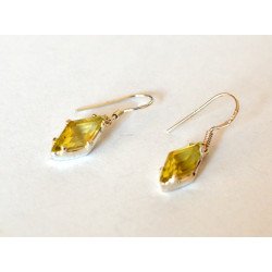 Silver earrings with yellow topaz