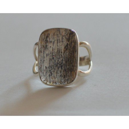 Silver ring with rainbow sunstone, Tanzania