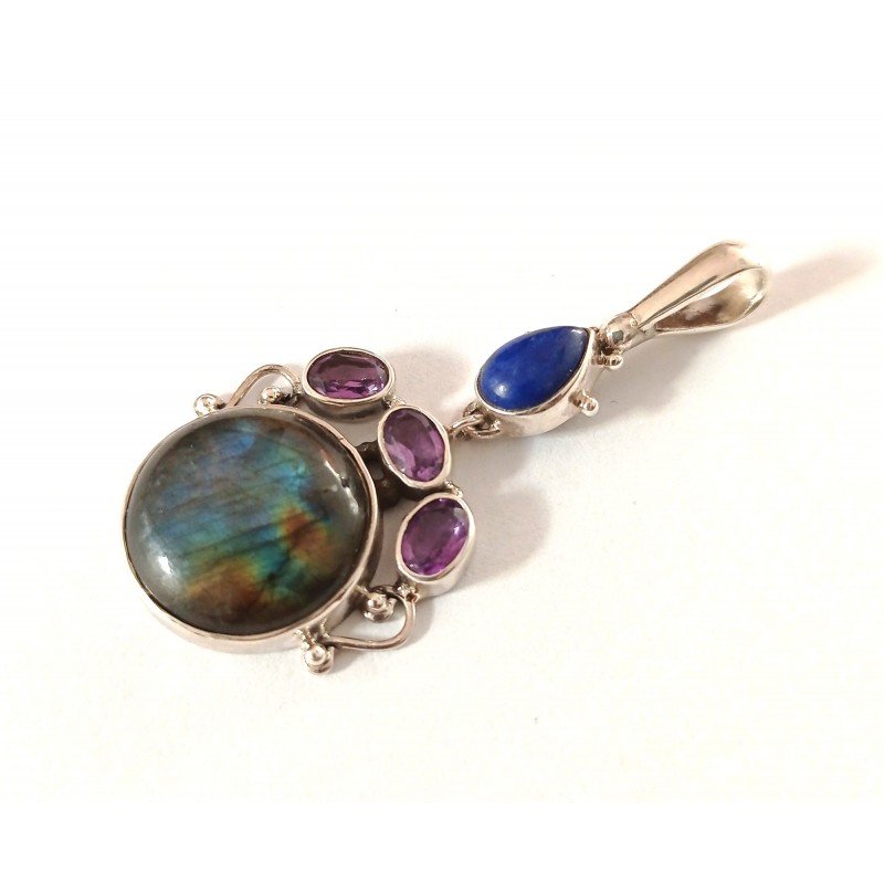Silver pendant with labradorite, amethyst and...