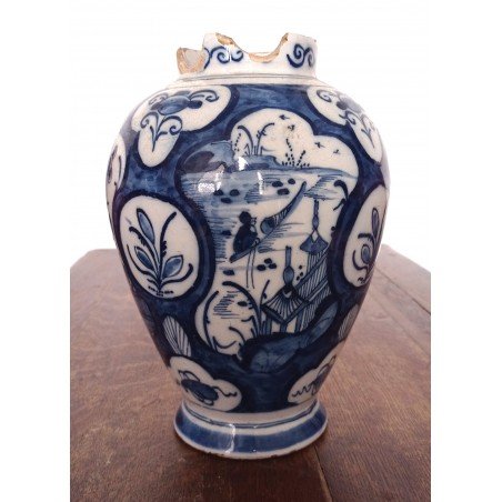 Delft vessel, 18th-19th century