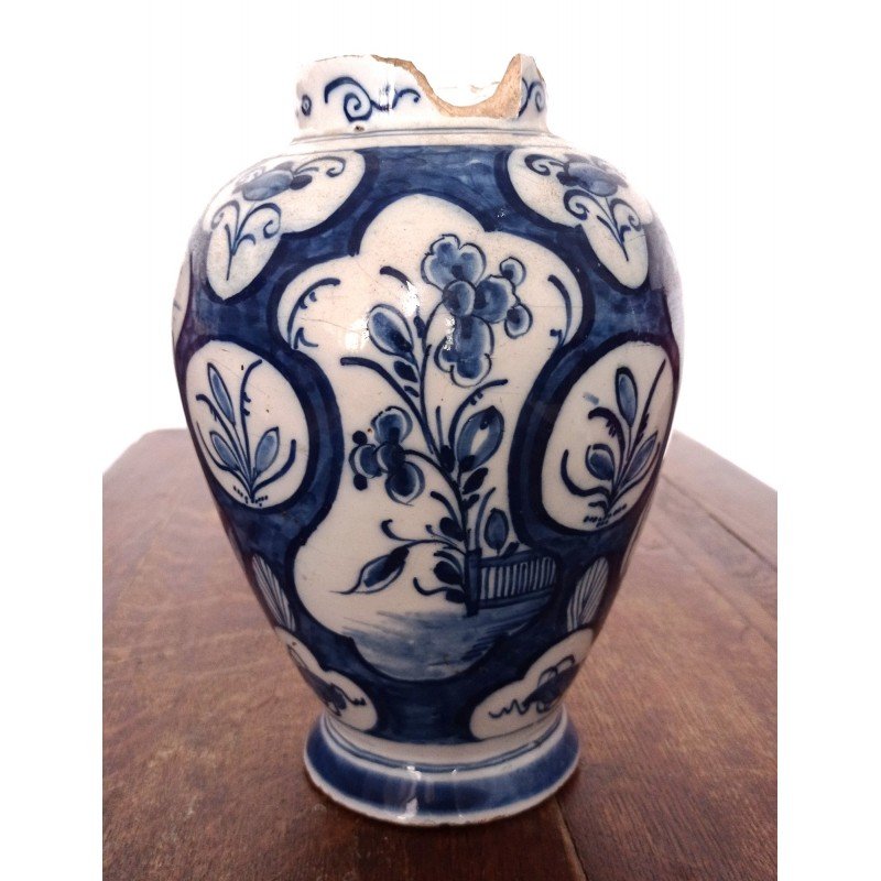 Delft vessel, 18th-19th century