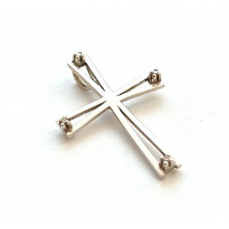 18k white gold cross with diamonds