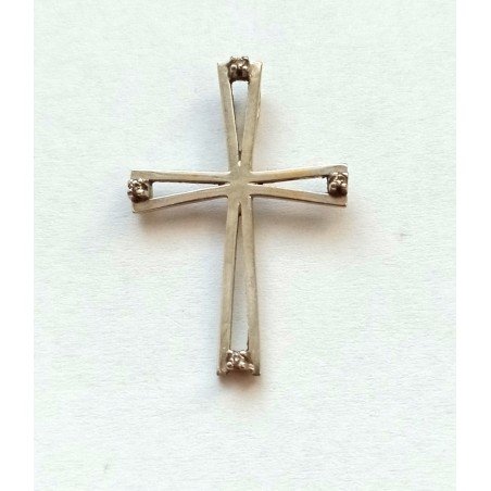 18k white gold cross with diamonds