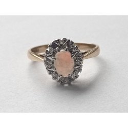 9k gold ring with opal and diamonds 2