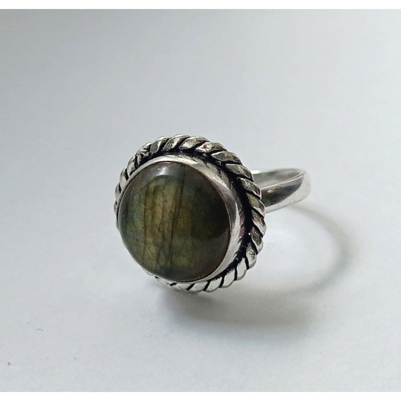 Silver ring with labradorite