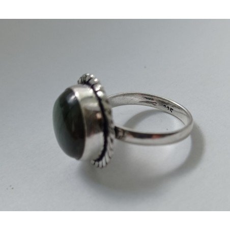 Silver ring with labradorite