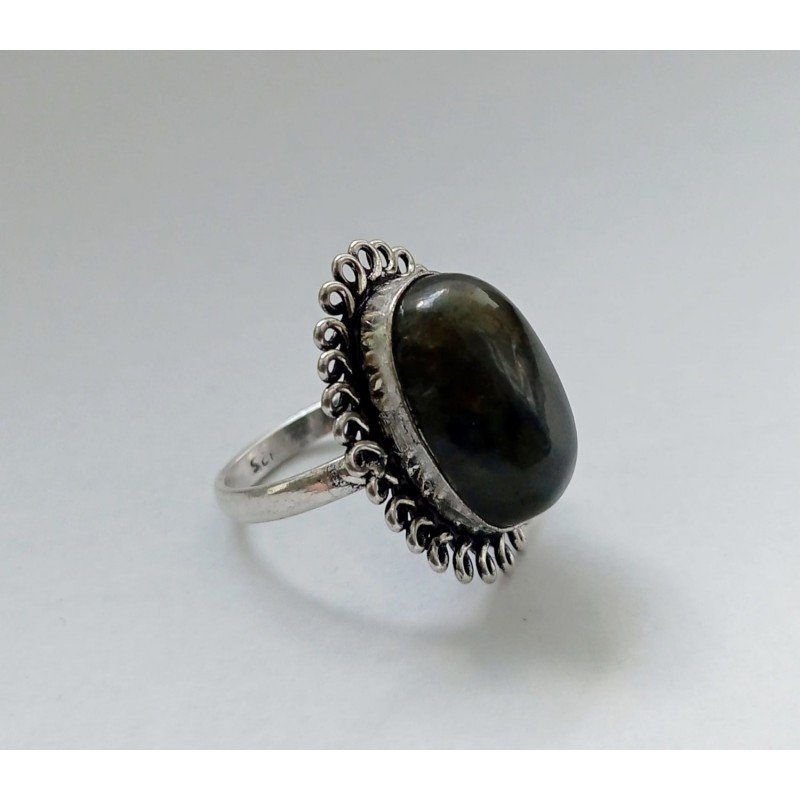 Silver ring with labradorite