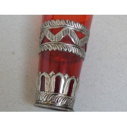 Vechi pahar  Ruby Red East Asian