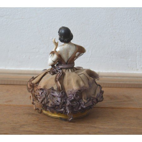 Porcelain figurine with powder box, Louis Philippe