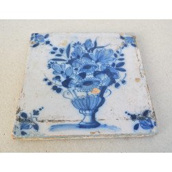 "Vas cu flori" placa ceramica London delft cca 1750