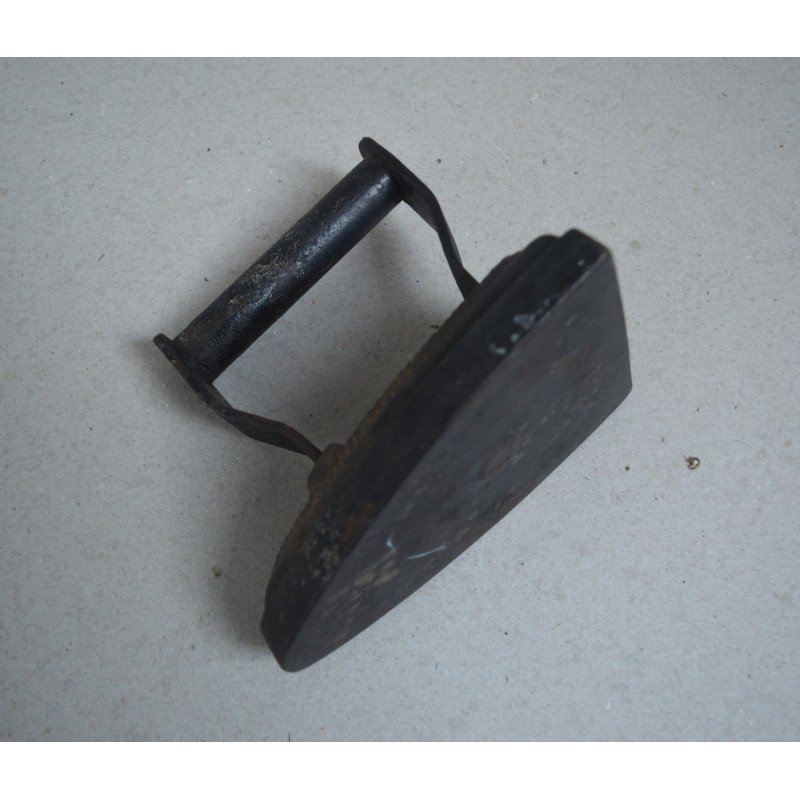 Antique cast iron flat iron