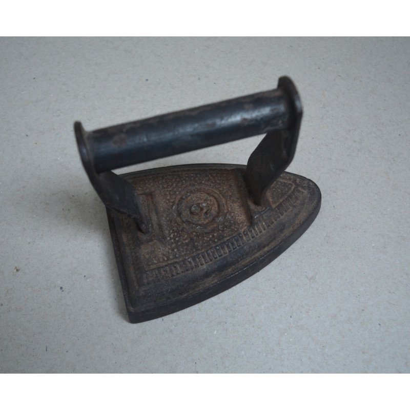 Antique cast iron flat iron