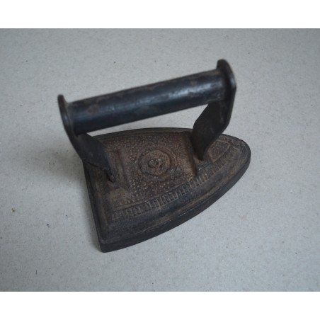 Antique cast iron flat iron