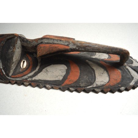 Tribal mask, Papua New Guinea