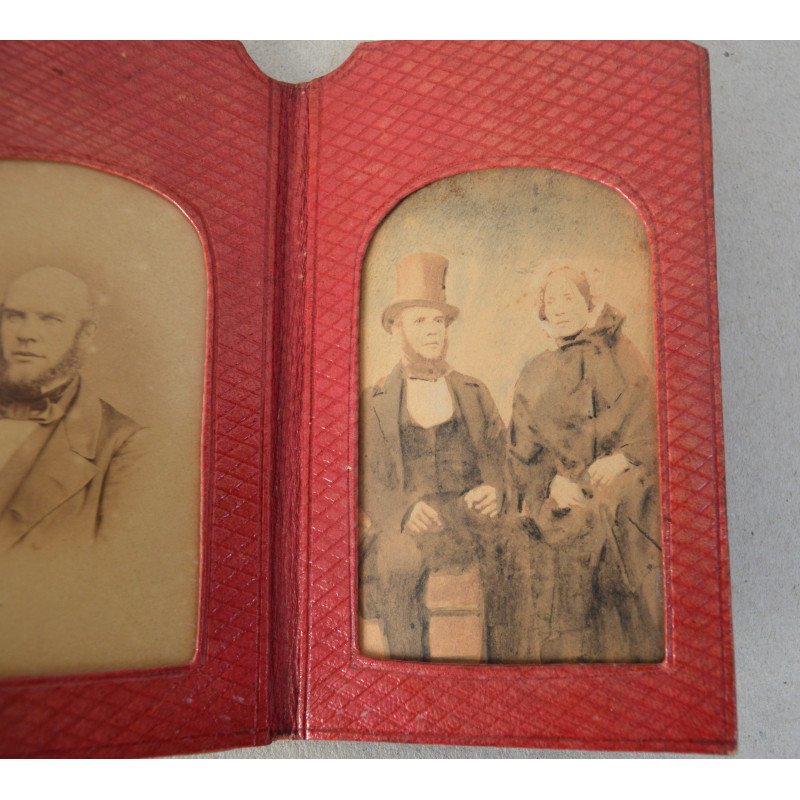 2 photographs, 19th century