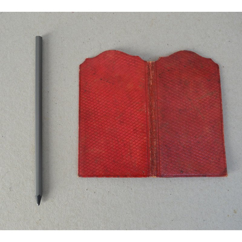 2 photographs, 19th century