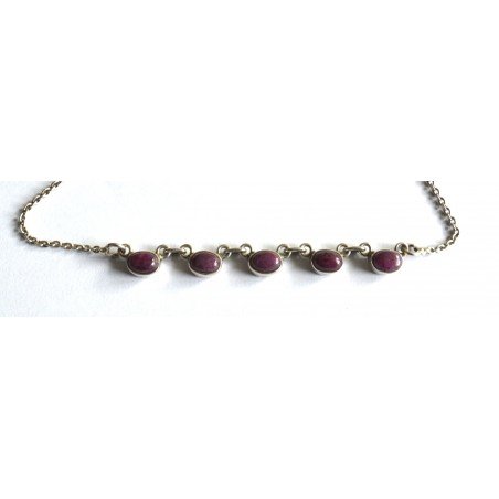 Silver necklace with ruby