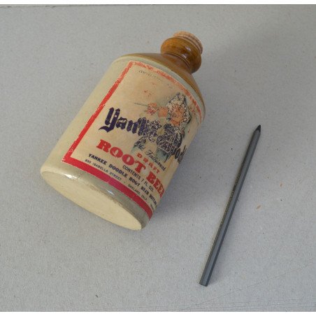 Yankee Doodle Draft Root Beer ceramic vessel, 1946