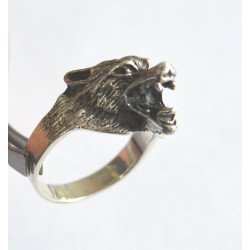 Vintage silver wolf's head ring 2