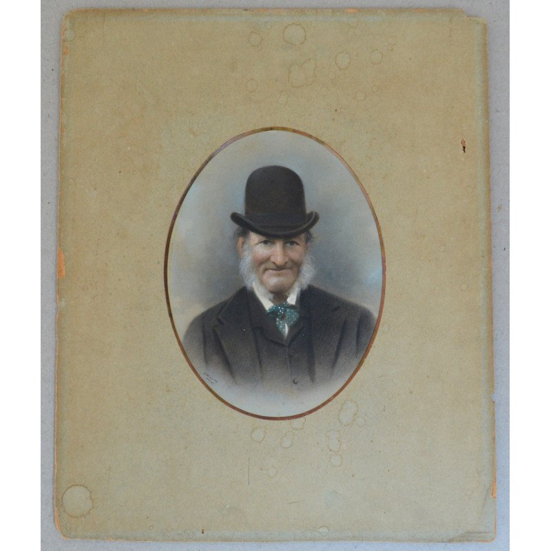 Portrait of a man, mixed media, 19th century