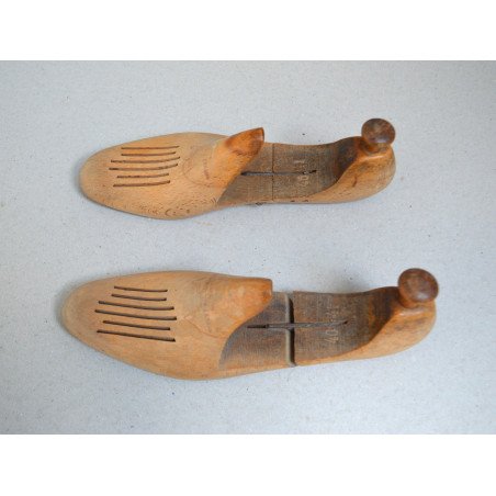 2 shoe lasts, 1920s-30s
