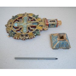 Cruce de binecuvantare lemn sculptat si pictat sec 19