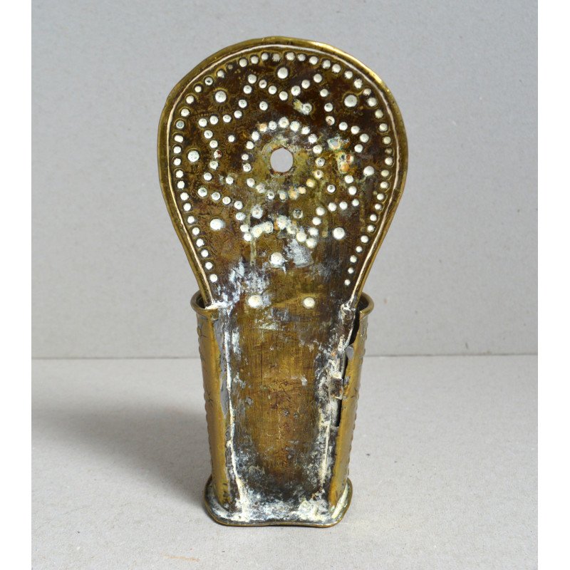Brass wall bracket - hand-decorated - circa...