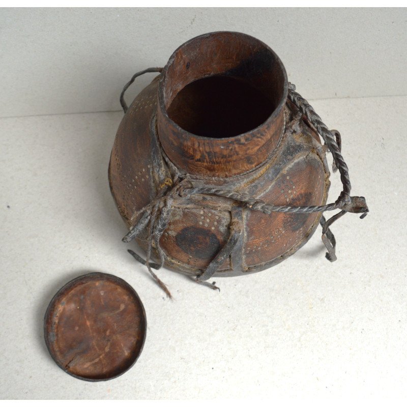 Maasai milk storage vessel from Kenya or Tanzania