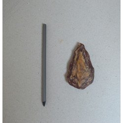 Bifacial, unealta de cuartit Paleoliticul mediu (Musterian) Libia