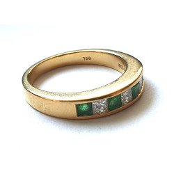 inel aur diamante smaralde