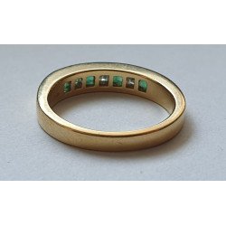 inel aur diamante smaralde