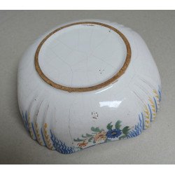 Bol de faianță decorata manual Franta secolul al XIX-lea