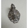 Maner de metal alb decorat cu capete de lei sec 19