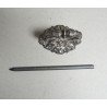 Maner de metal alb decorat cu capete de lei sec 19