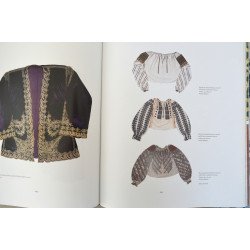 Royal Academy of Arts "Matisse, His Art and His Textiles : The Fabric of Dreams" 2004