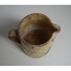 Cana veche de lut cu glazura Transilvania