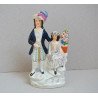"Barbat si femeie in costume orientale" statueta de Staffordshire sec 19