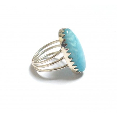 Silver ring with smithsonite