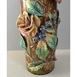 Vas de majolica sec 19