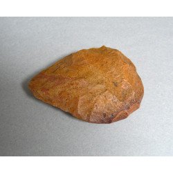 Bifacial, unealta de cuartit Paleoliticul mediu (Musterian) Libia