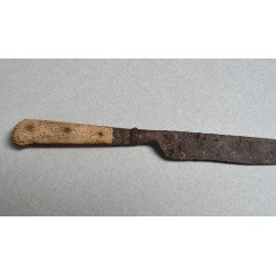 Cutit cu maner de os Serbia sec 17-18