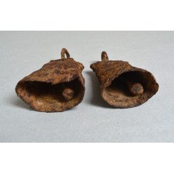 Doua clopote vechi de fier Transilvania