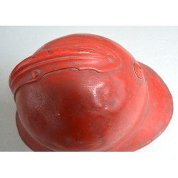 Cască Adrian din primul război mondial refolosită la pompieri