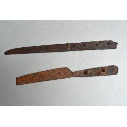 Doua cutite Serbia sec 17-18