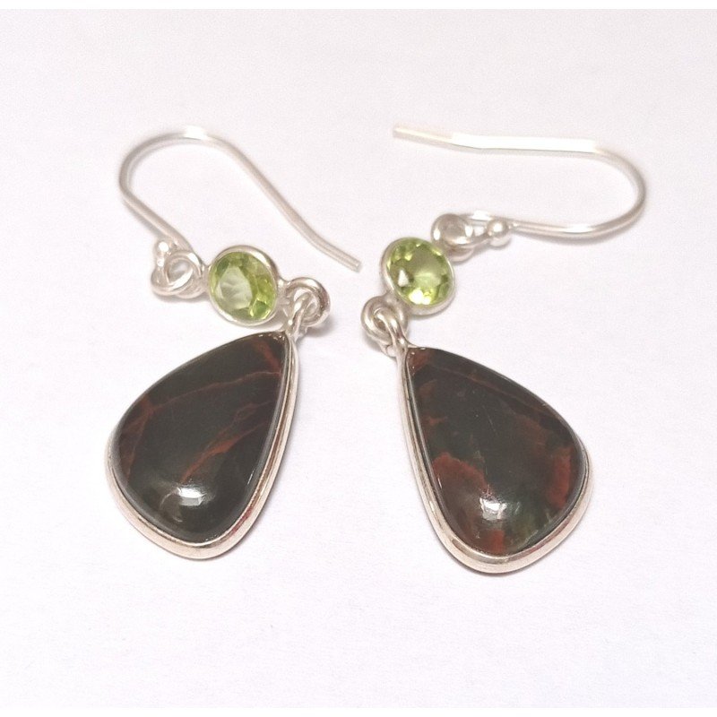 Silver earrings with peridot and agate/chrysoprase