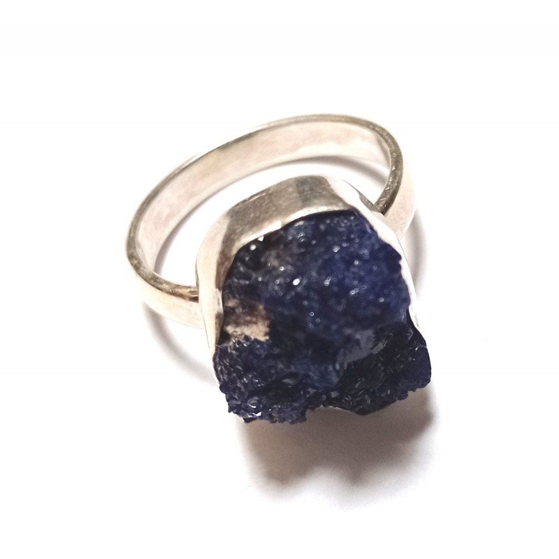Silver ring with druzy lapis lazuli